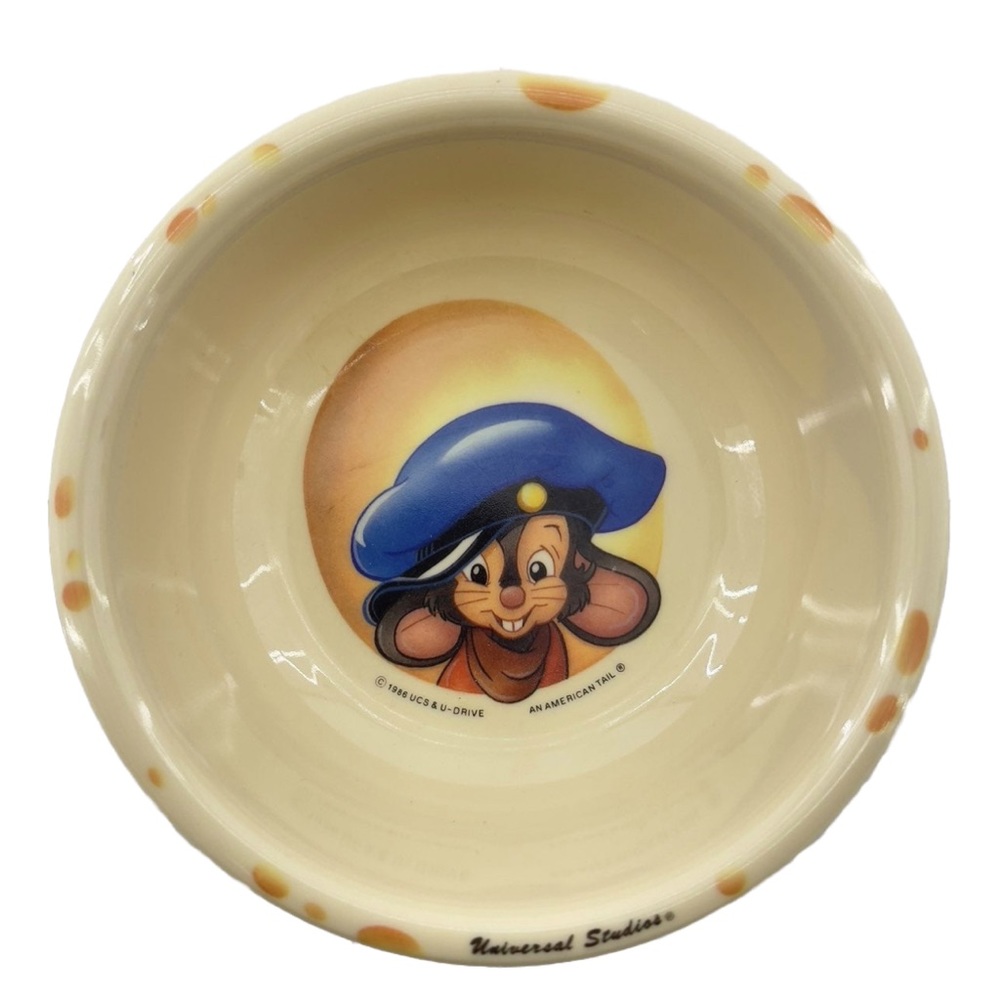 Universal Studios 1986  Fievel Bowl by Selandia